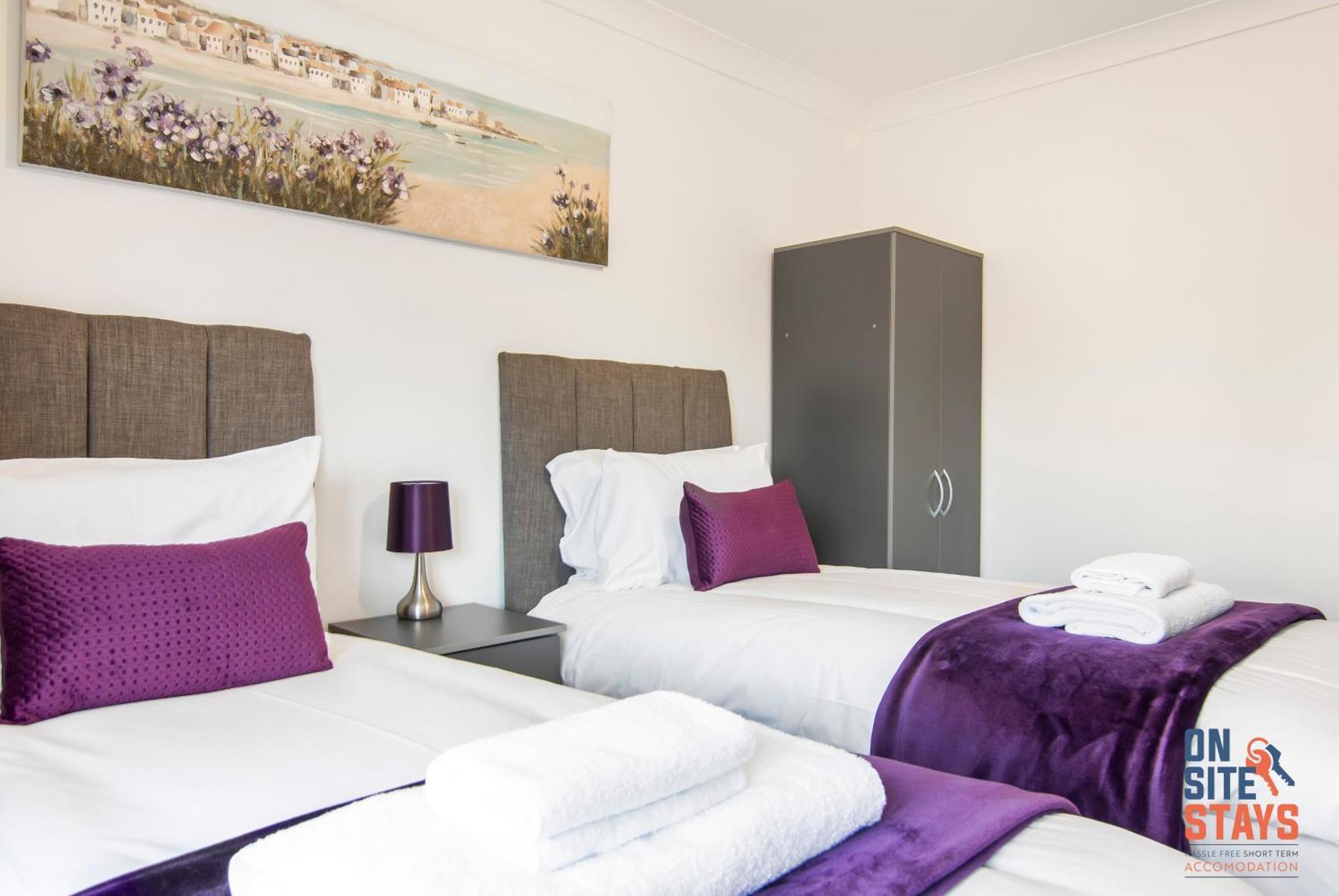 Onsitestays - Cosy 2-Bedroom Apartment With Private Entrance & Long Stay Prices Gravesend Exterior photo
